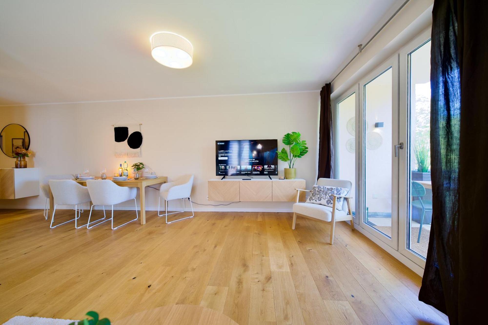 Edler Wohnraum Schwanenteich-Oase Mit Balkon, Kaffeevollautomat, Lift & Parkplatz Apartment Zwickau Exterior foto
